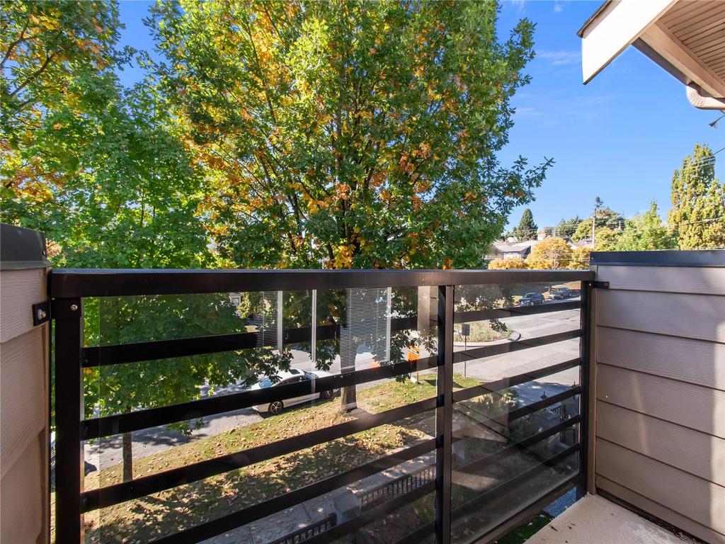 Listing Image for R3090027