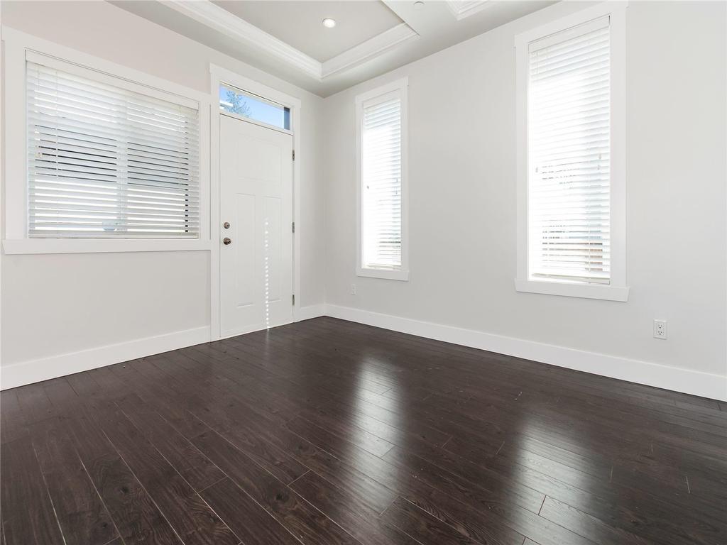 Listing Image for R3090027