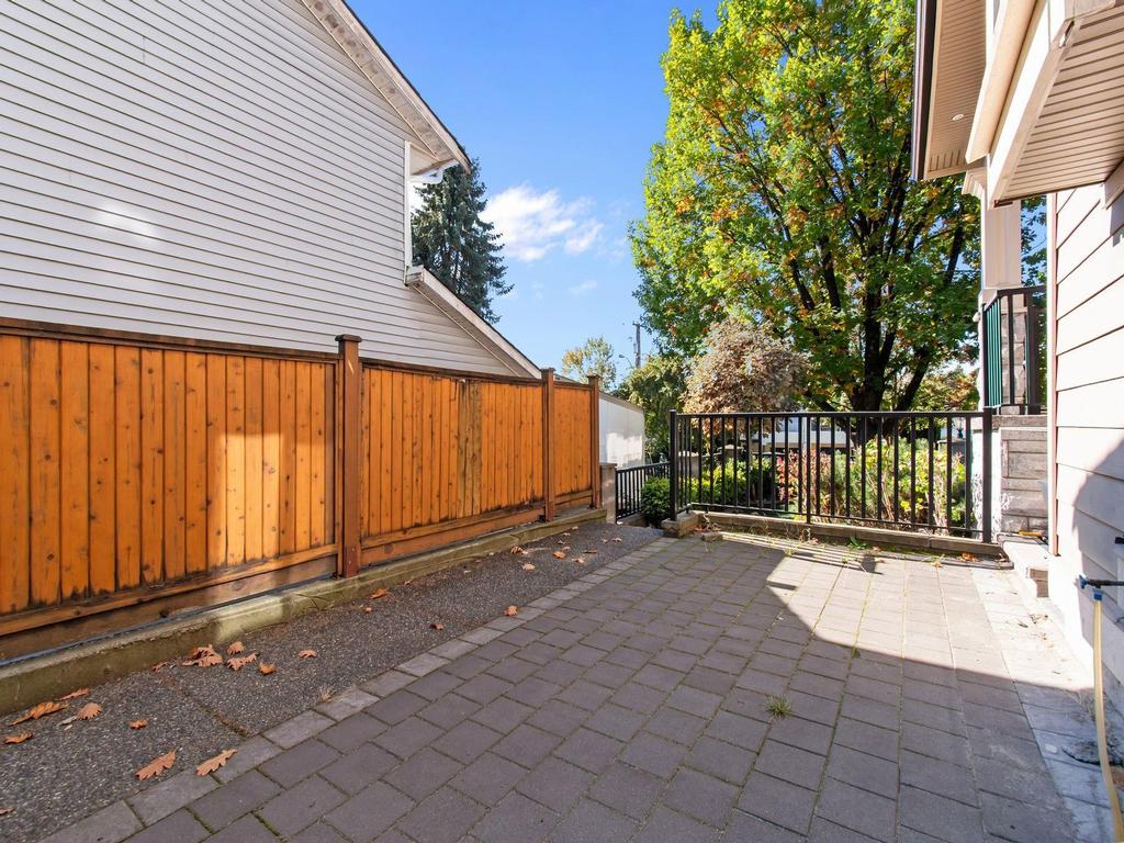 Listing Image for R3090027