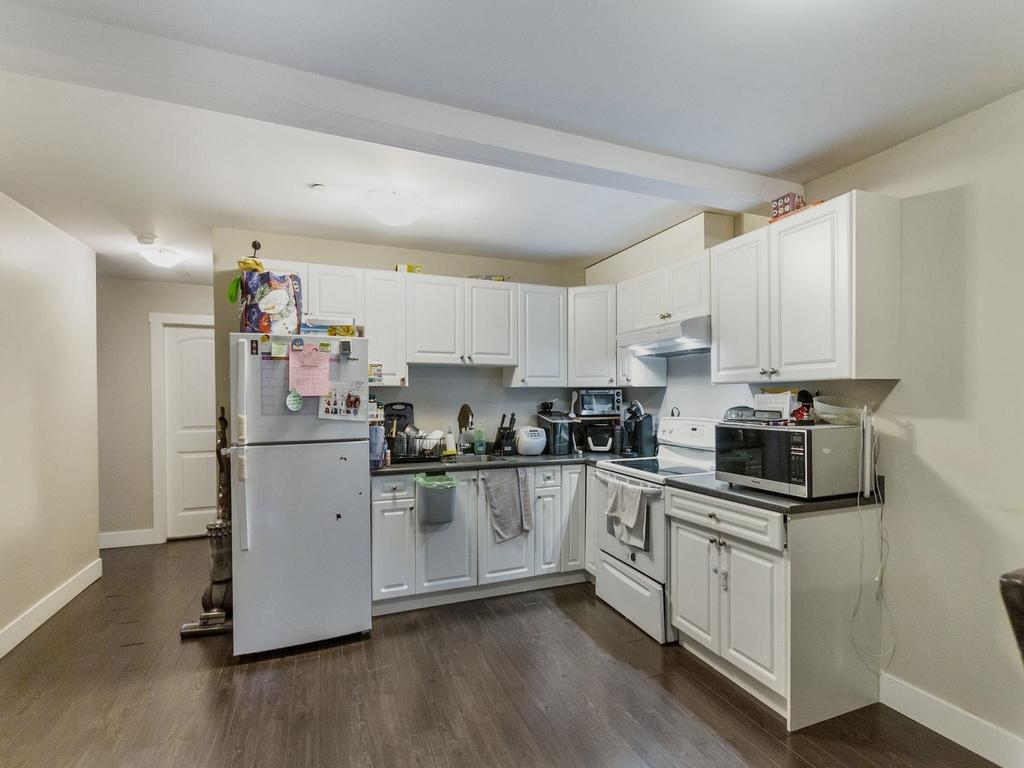 Listing Image for R3090029