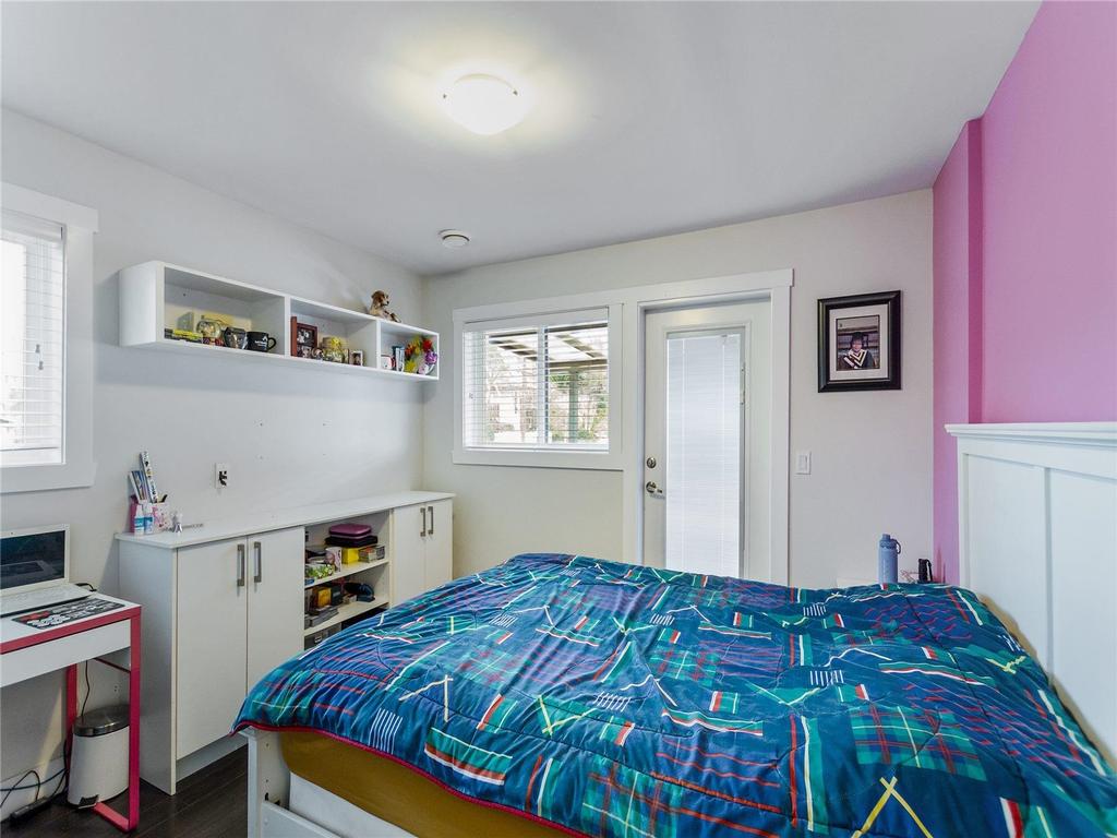 Listing Image for R3090029