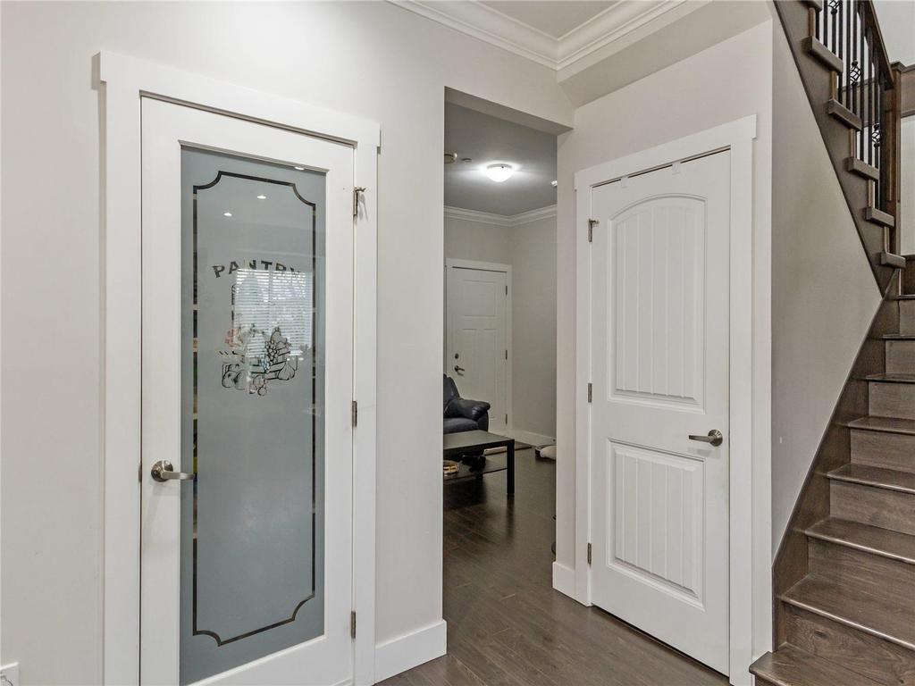 Listing Image for R3090029