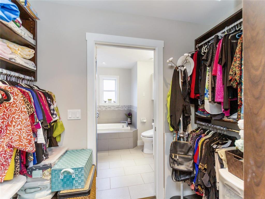 Listing Image for R3090029