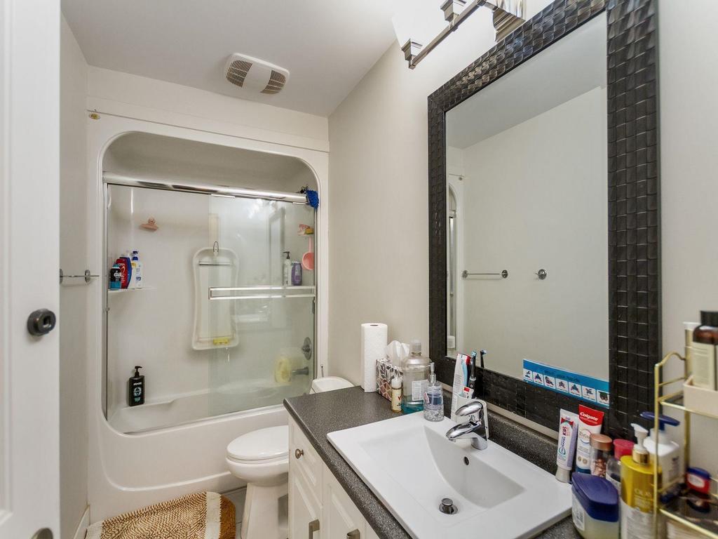 Listing Image for R3090029