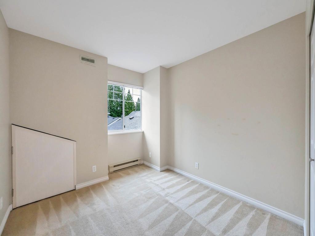 Listing Image for R3090032