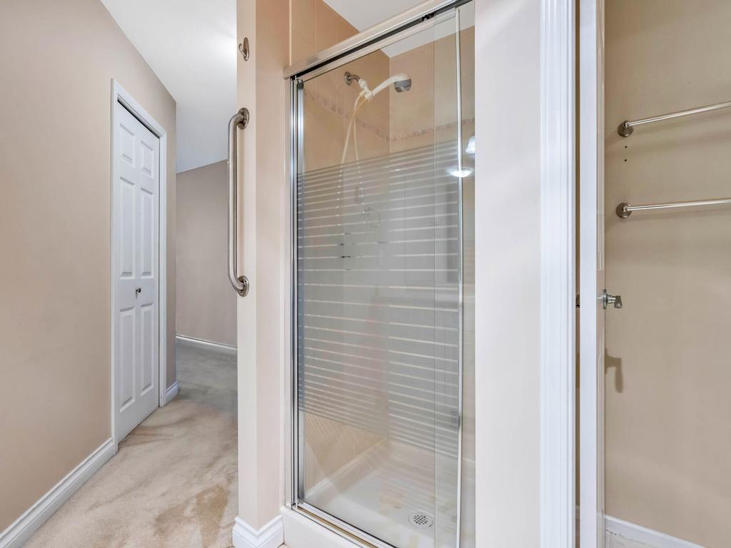 Listing Image for R3090032