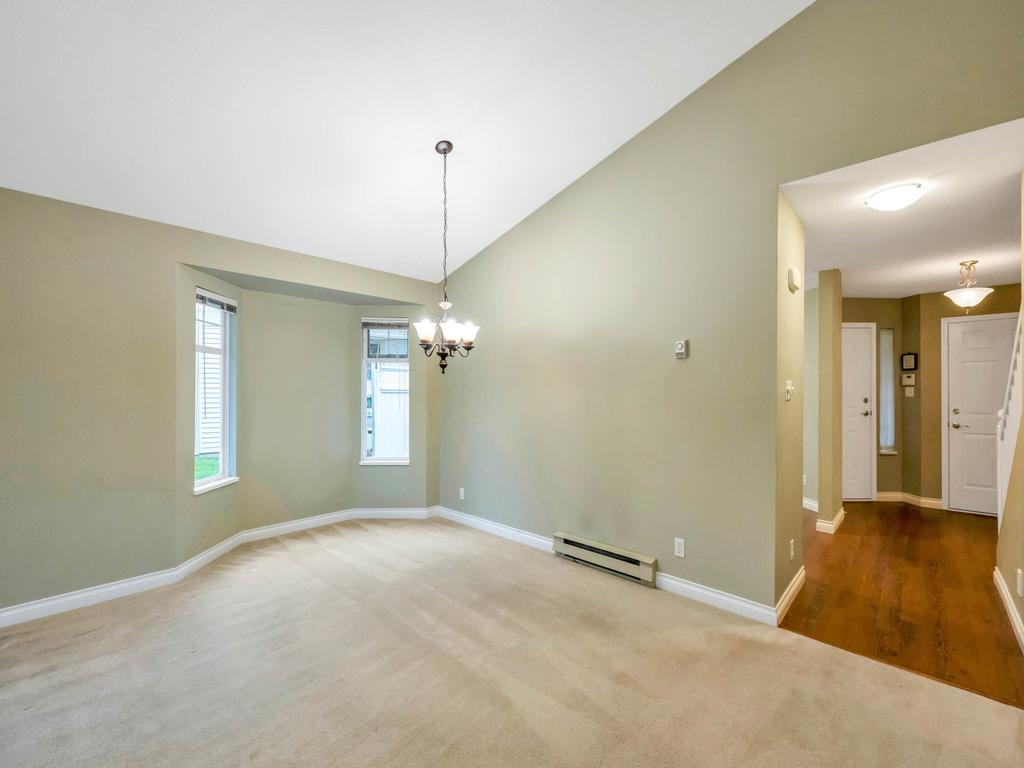 Listing Image for R3090032