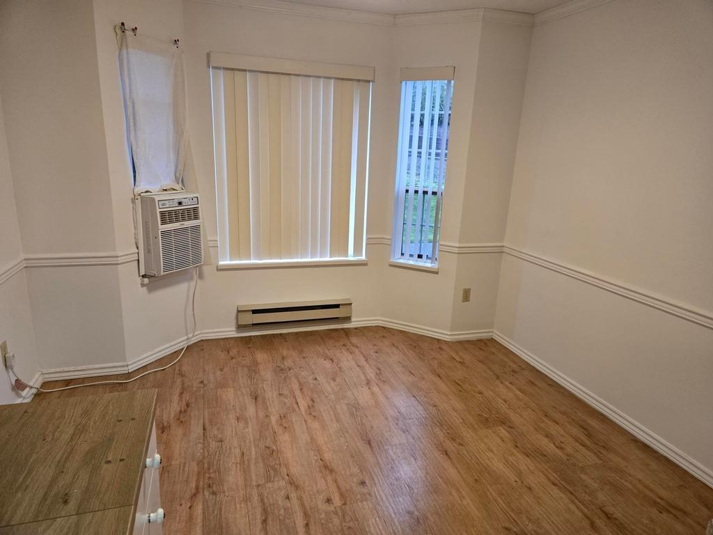 Listing Image for R3090038