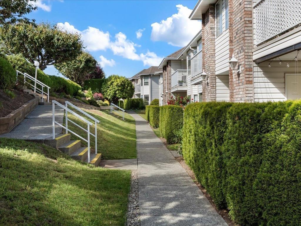 Listing Image for R3090038