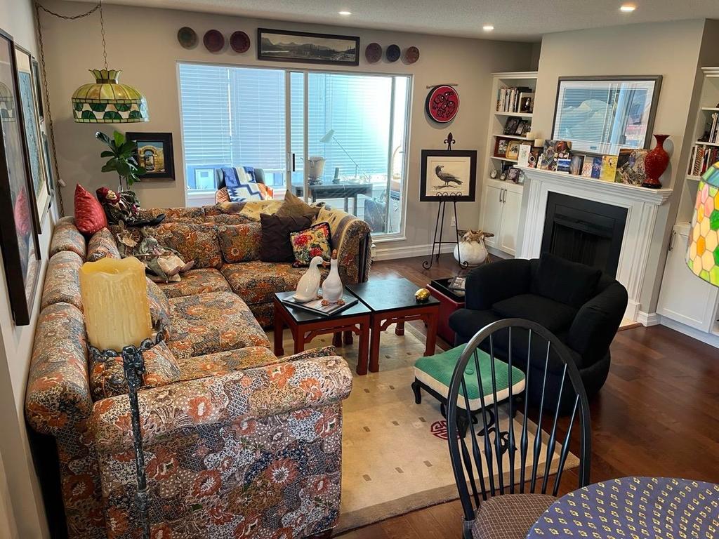 Listing Image for R3090054