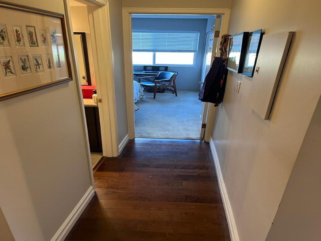 Listing Image for R3090054