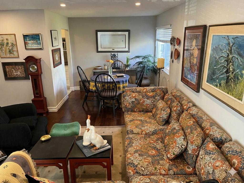 Listing Image for R3090054