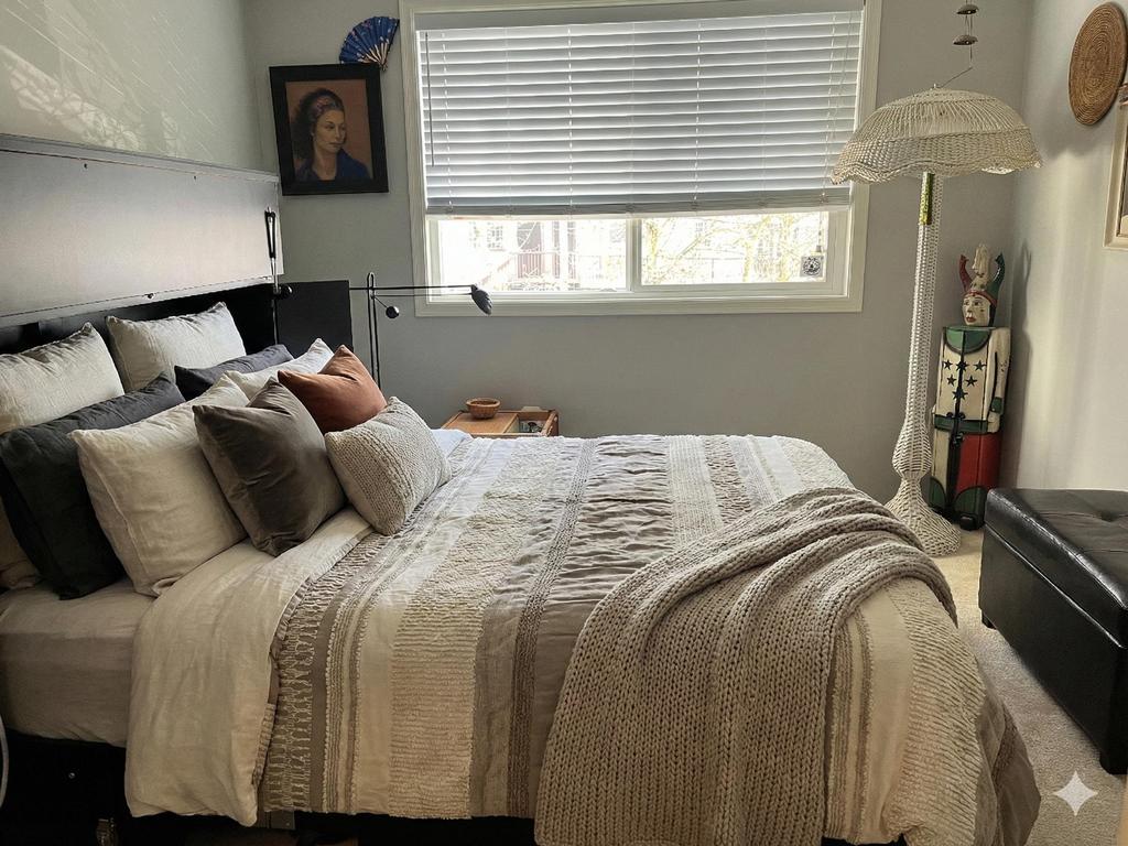 Listing Image for R3090054