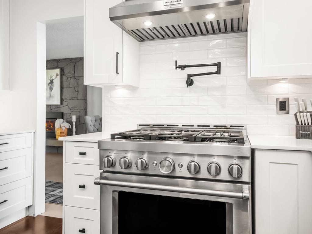 Listing Image for R3090060