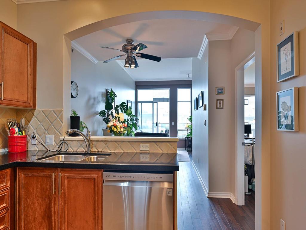 Listing Image for R3090063