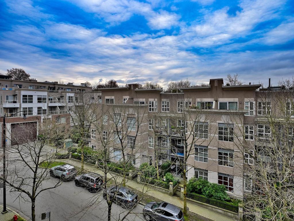 Listing Image for R3090063