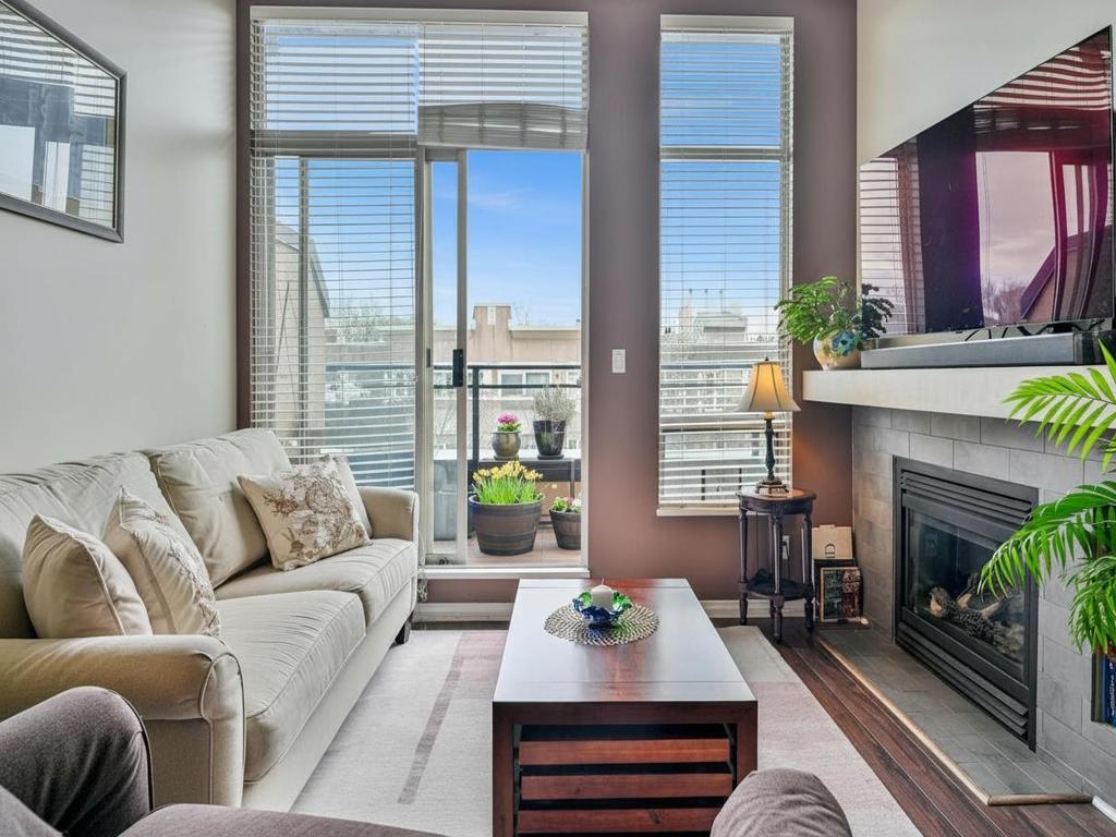 Listing Image for R3090063