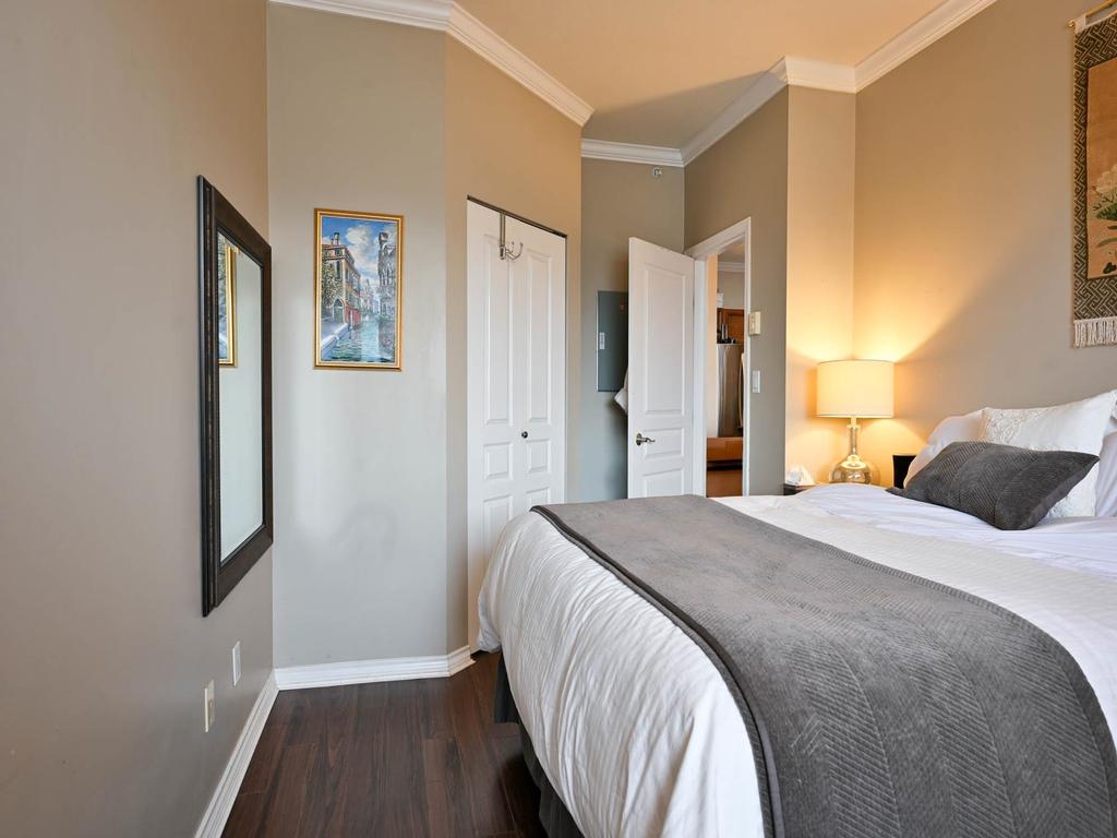 Listing Image for R3090063