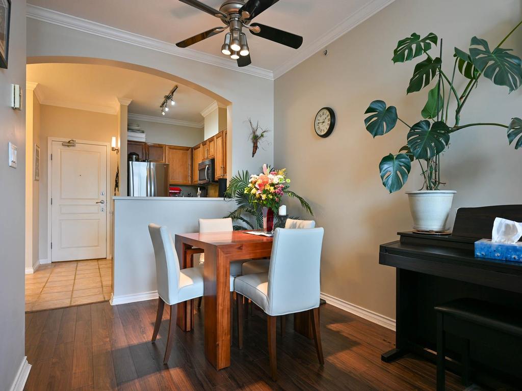 Listing Image for R3090063