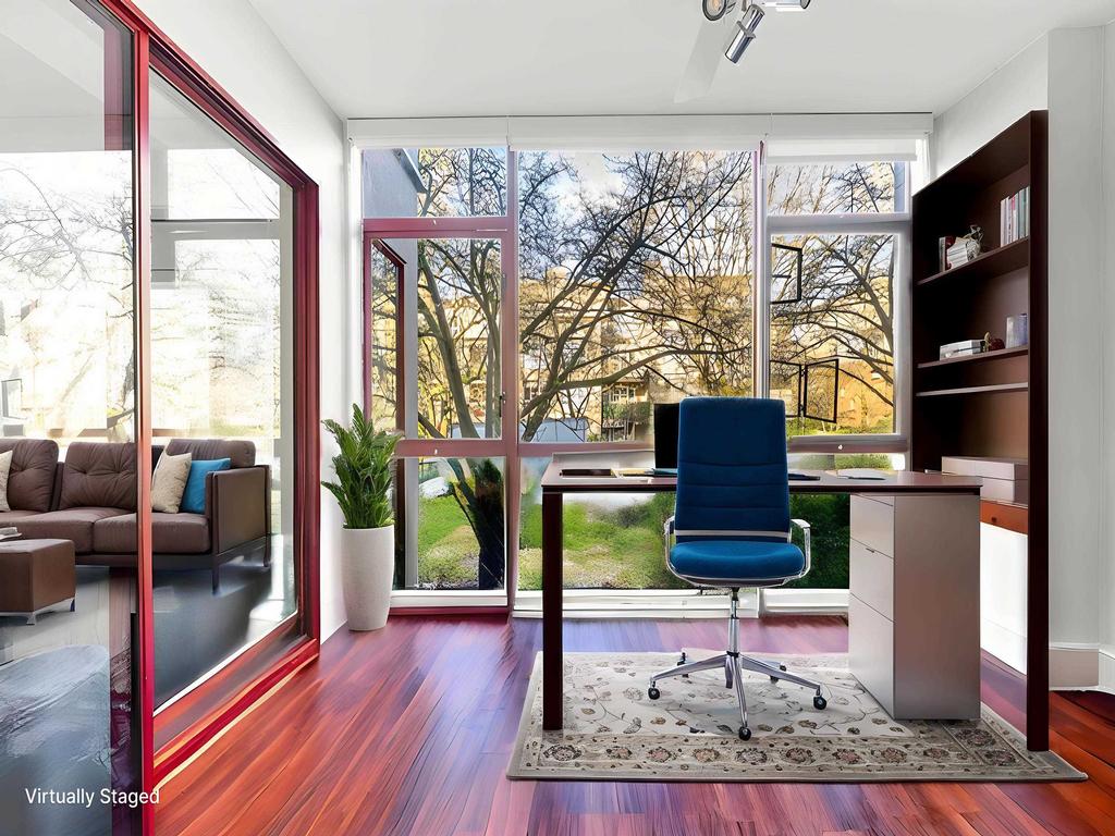 Listing Image for R3090067