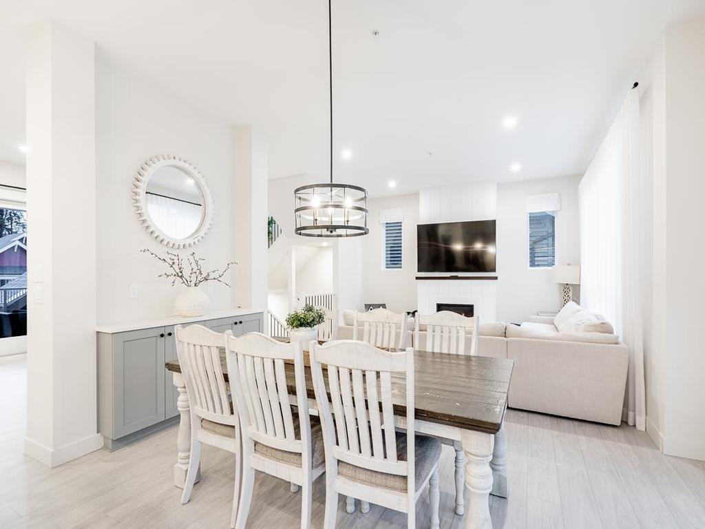 Listing Image for R3090071