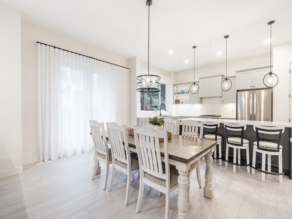 Listing Image for R3090071