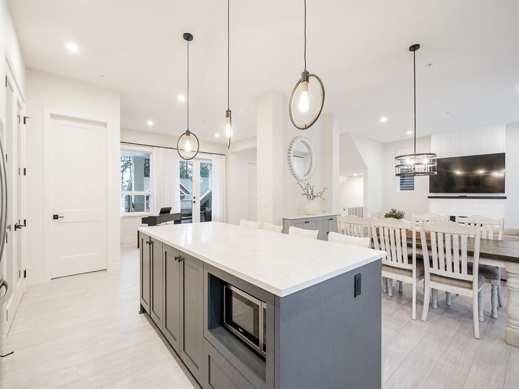 Listing Image for R3090071