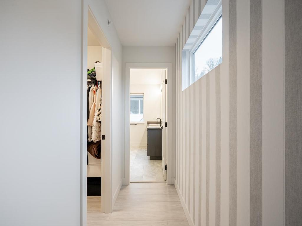 Listing Image for R3090071