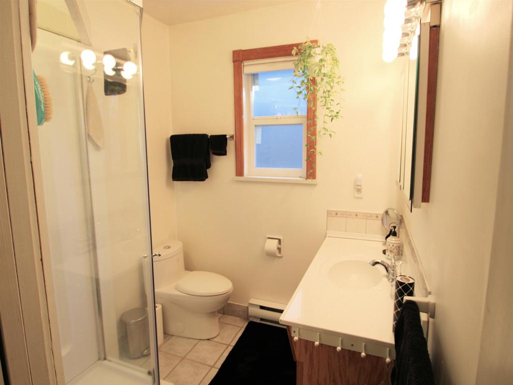 Listing Image for R3090089