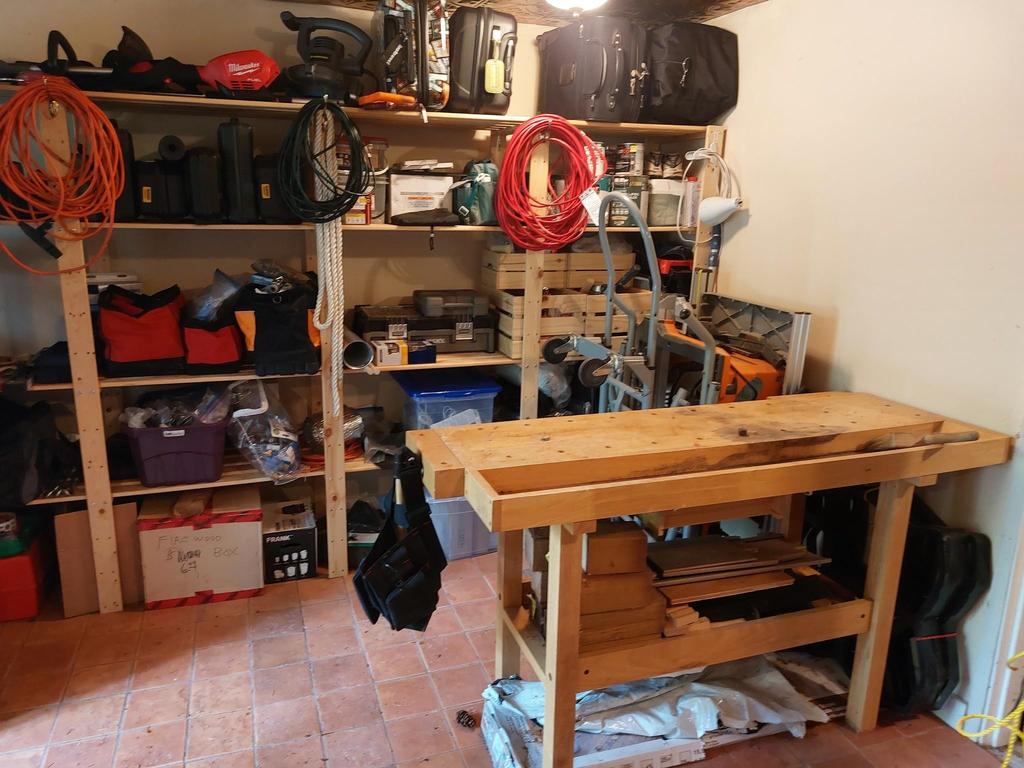 Listing Image for R3090089