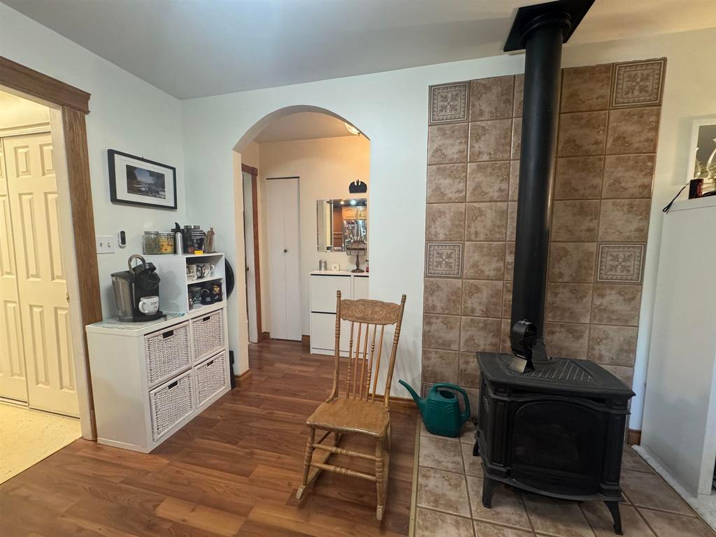 Listing Image for R3090089