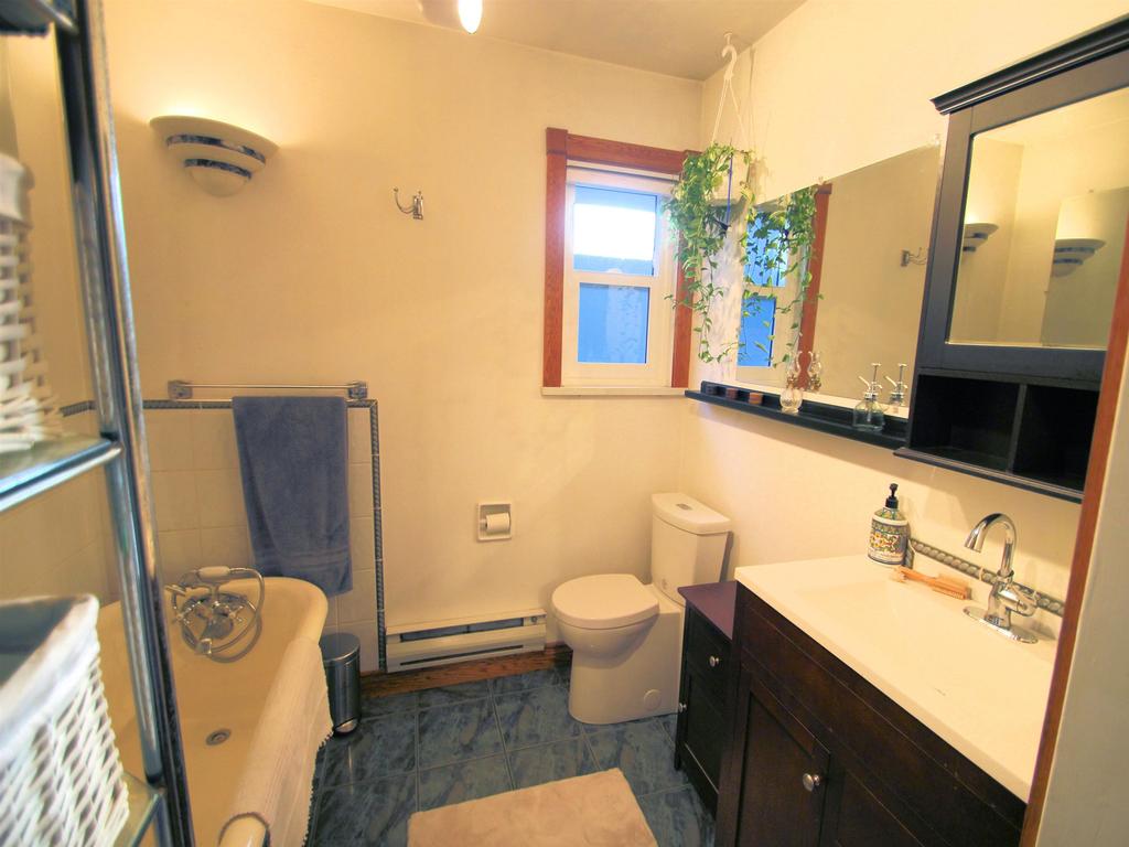 Listing Image for R3090089