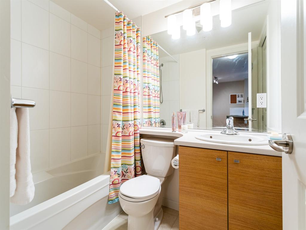 Listing Image for R3090092
