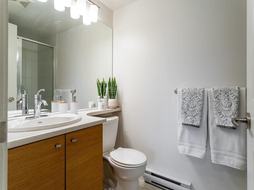 Listing Image for R3090092