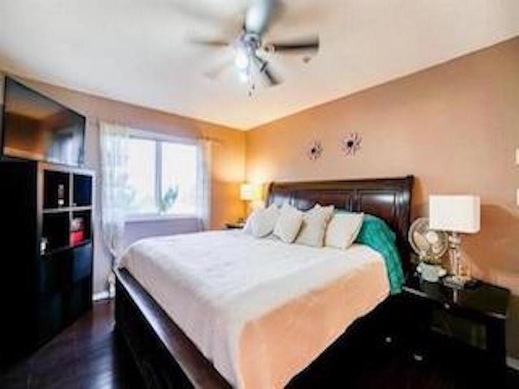 Listing Image for R3090093