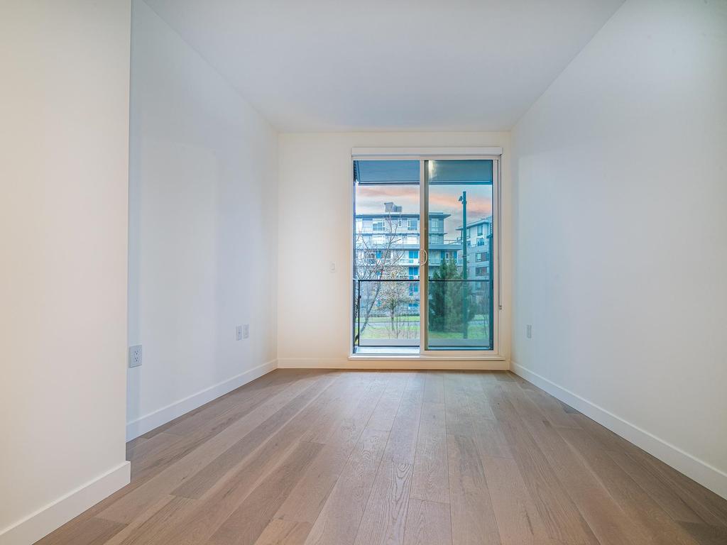 Listing Image for R3090095