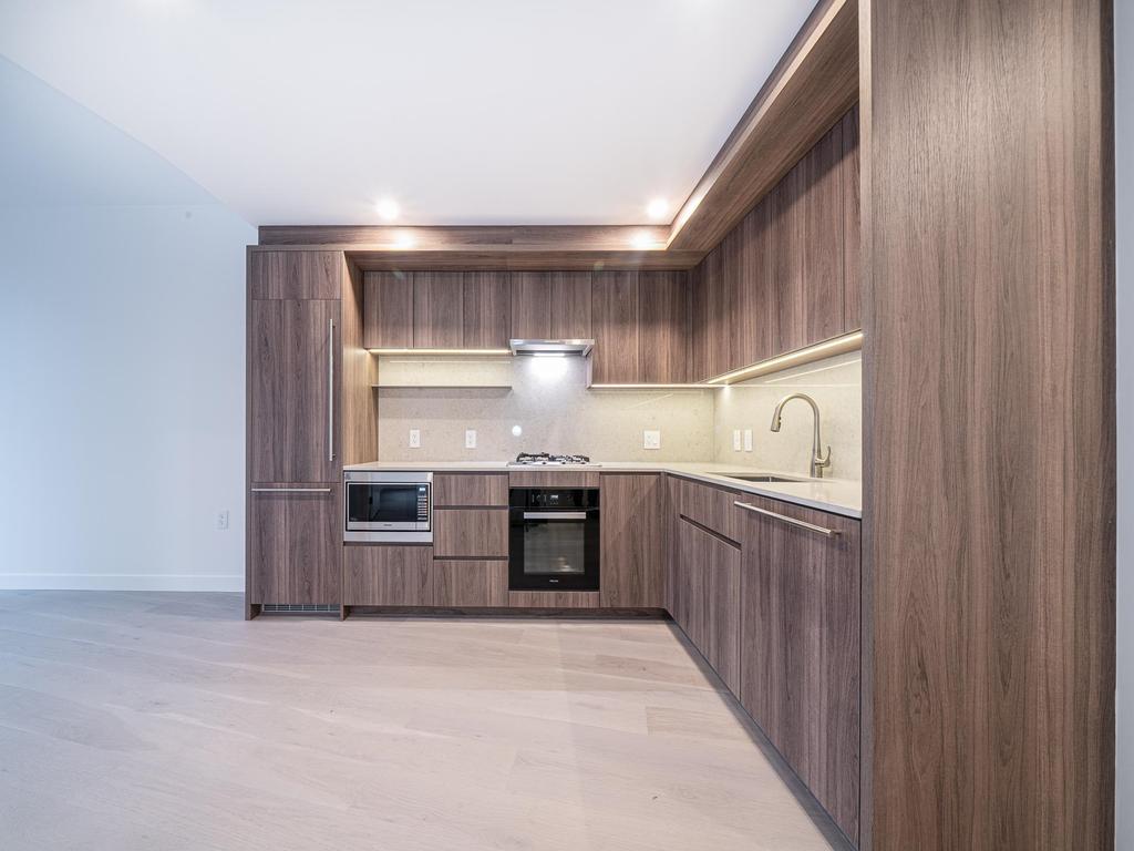 Listing Image for R3090095