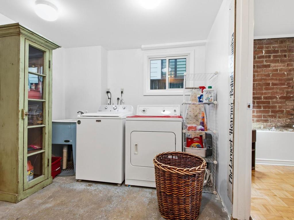Listing Image for R3090099