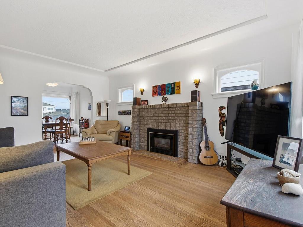 Listing Image for R3090099