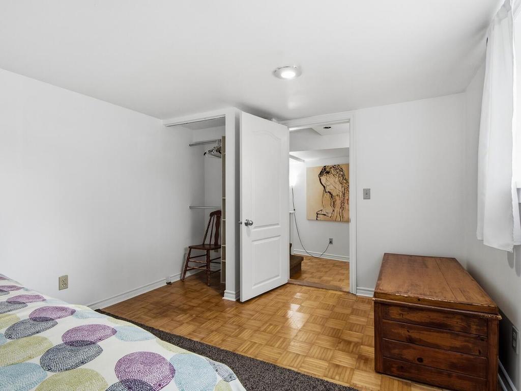 Listing Image for R3090099