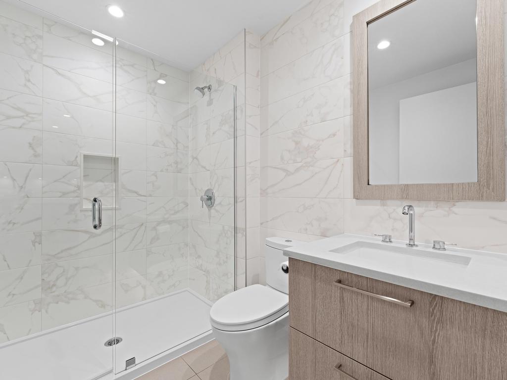 Listing Image for R3090101