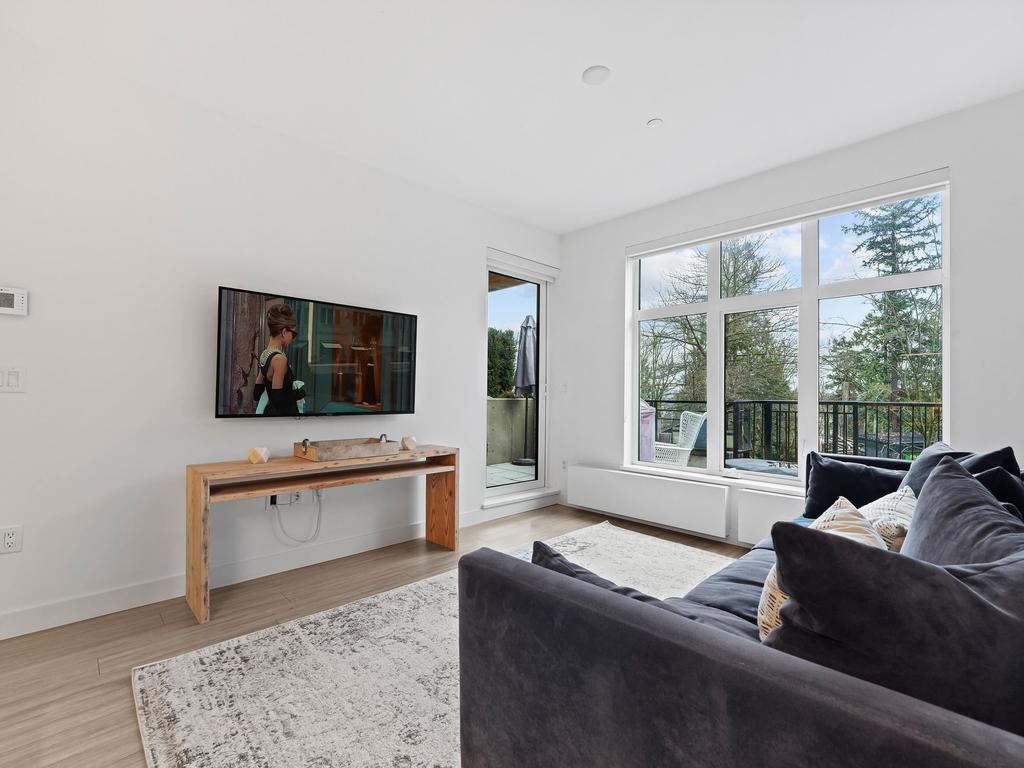 Listing Image for R3090101