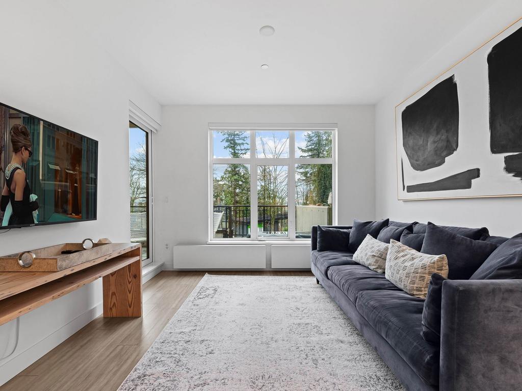 Listing Image for R3090101