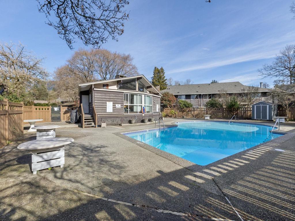 Listing Image for R3090117