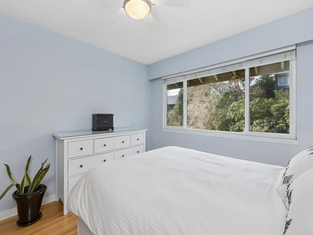 Listing Image for R3090117