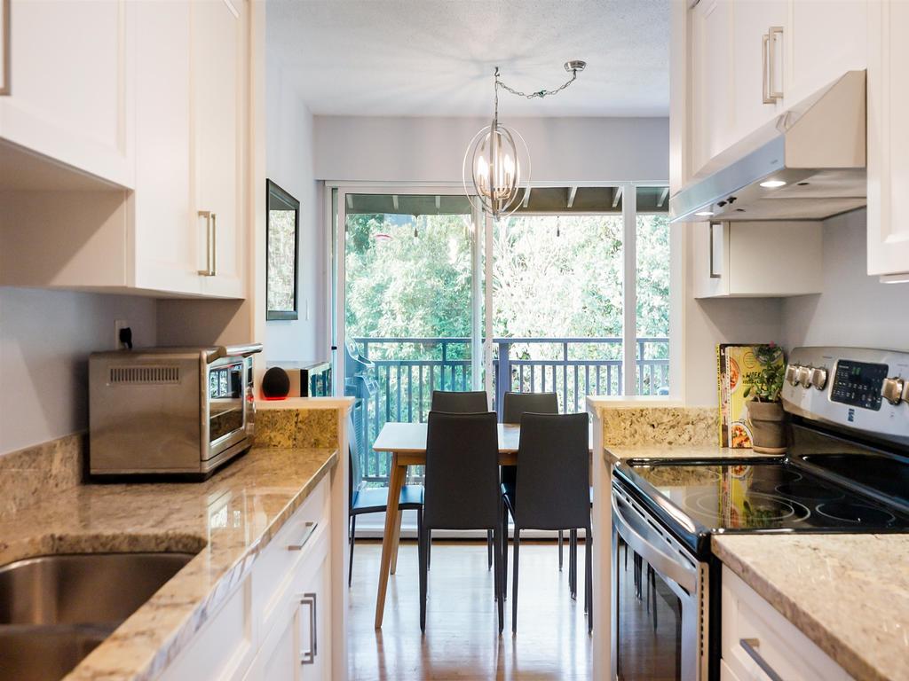 Listing Image for R3090117