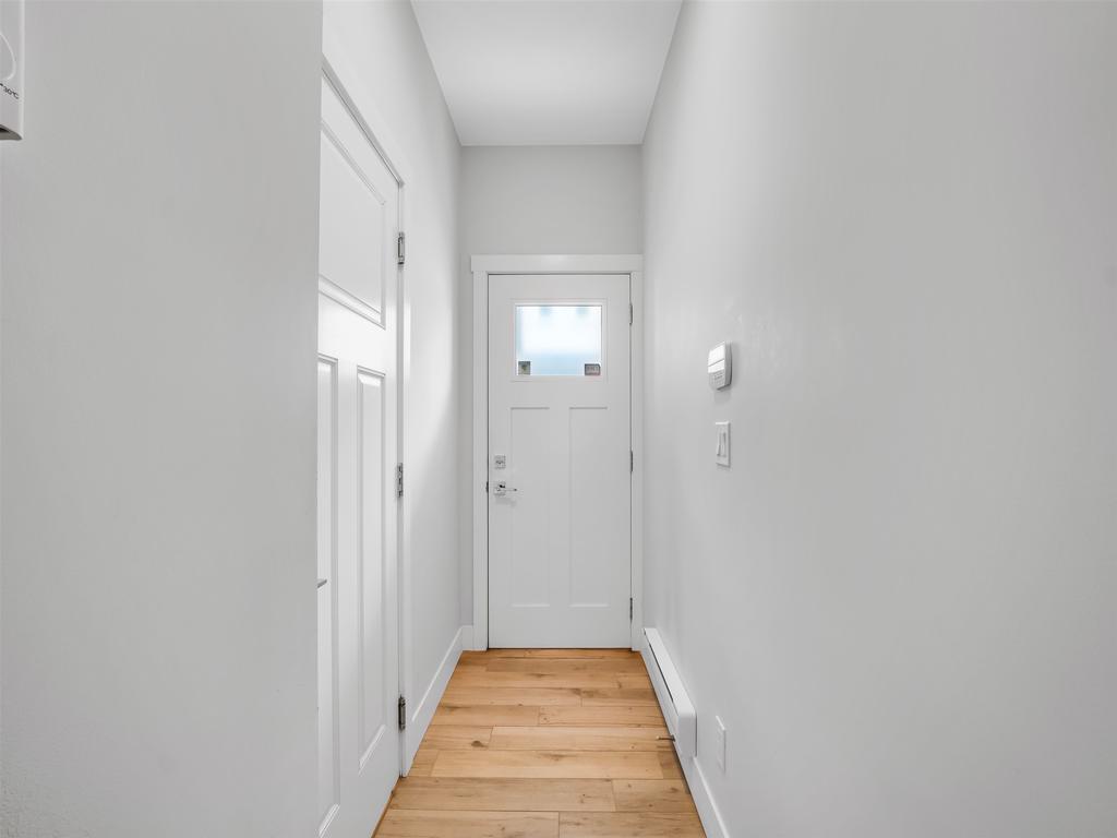 Listing Image for R3090118