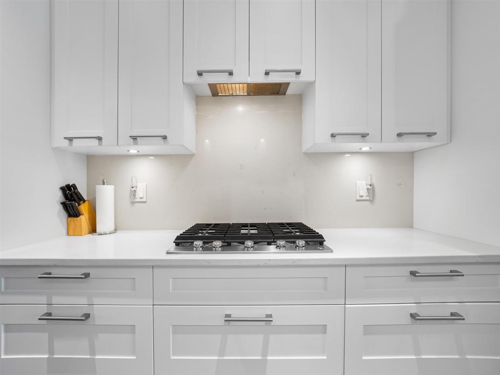 Listing Image for R3090118