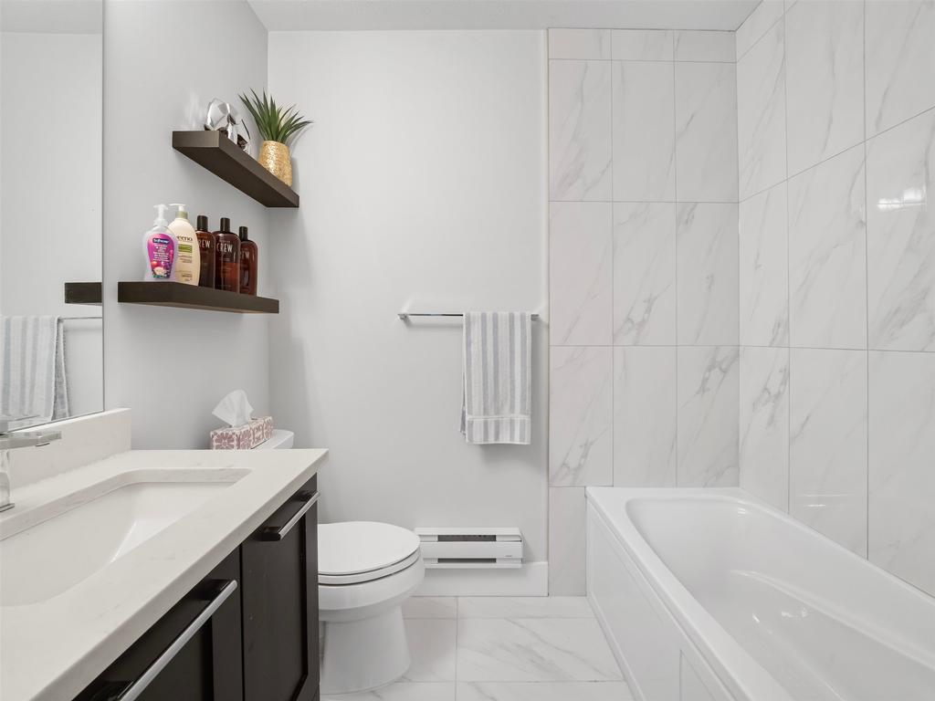 Listing Image for R3090118