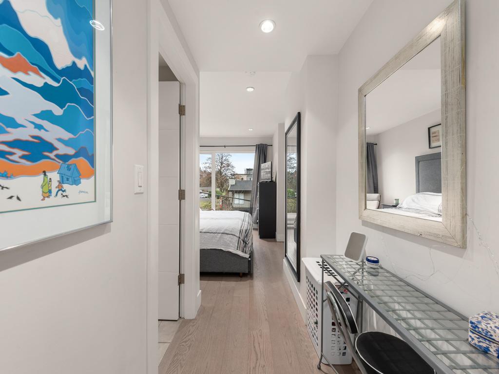 Listing Image for R3090122